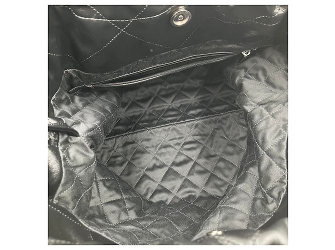 Borsa a tracolla Chanel 22 Small con catena Nero - vista 11