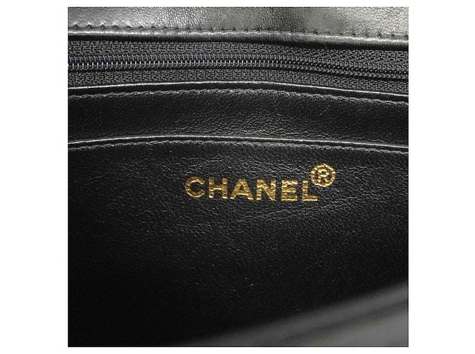 Borsa a tracolla Chanel Matelassé Nero - vista 5