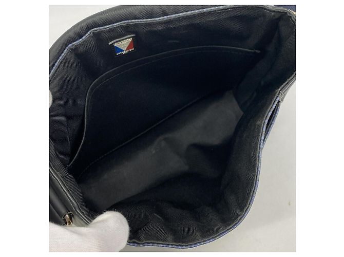 Borsa a tracolla Louis Vuitton Damiera Attitude District MM Blu navy - vista 4