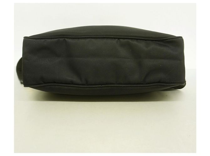 Bolso de mano Fendi de nailon negro - vista 3