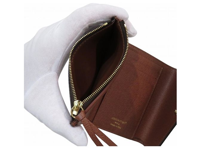 Louis Vuitton Portefeuille Victorine Tri-fold Wallet Marrone Monogramma - vista 6