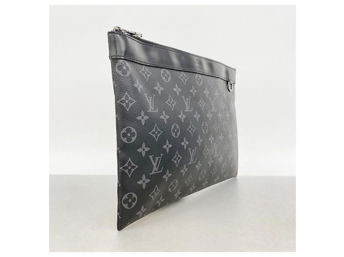Louis Vuitton Monogram Eclipse Pochette Discovery Clutch Bag Preto - vista 2