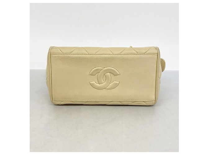 Borsa a tracolla Chanel Matelassé con catena Beige - vista 3