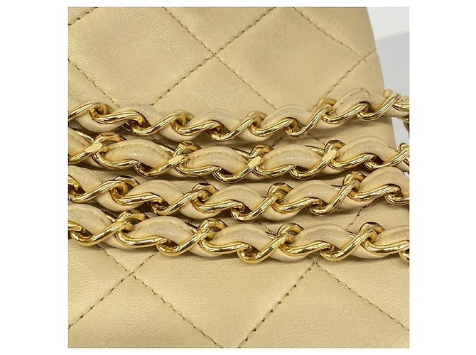 Borsa a tracolla Chanel Matelassé con catena Beige - vista 9