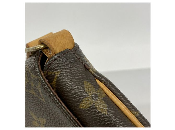 Borsa a tracolla Louis Vuitton Monogram Musette Salsa Marrone - vista 9