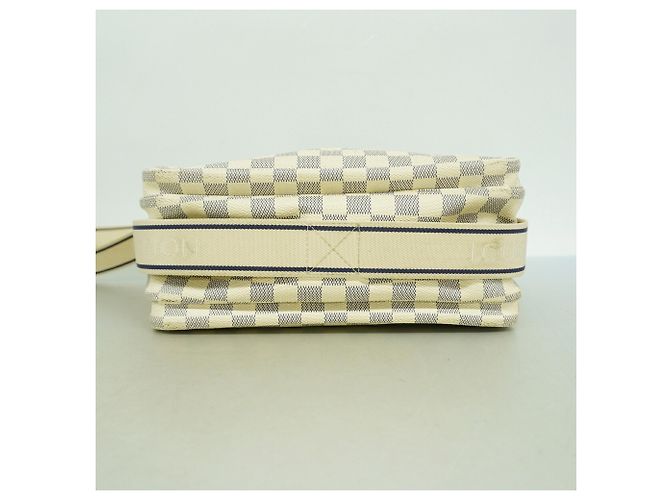 Borsa a tracolla Louis Vuitton Damier Azur Naviglio Bianco - vista 3