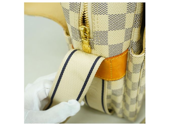 Borsa a tracolla Louis Vuitton Damier Azur Naviglio Bianco - vista 8