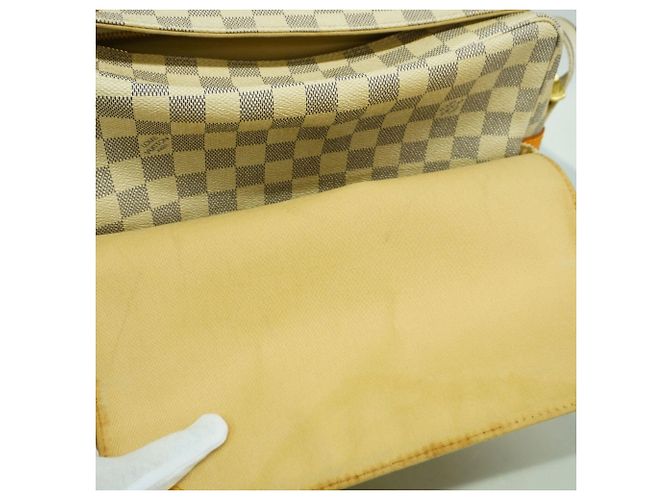 Borsa a tracolla Louis Vuitton Damier Azur Naviglio Bianco - vista 9