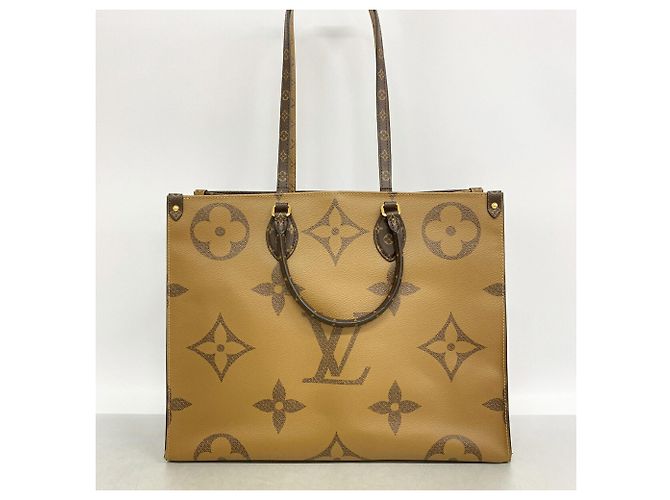Borsa Tote Louis Vuitton Monogram Giant Reverse OnTheGo GM Marrone - vista 10