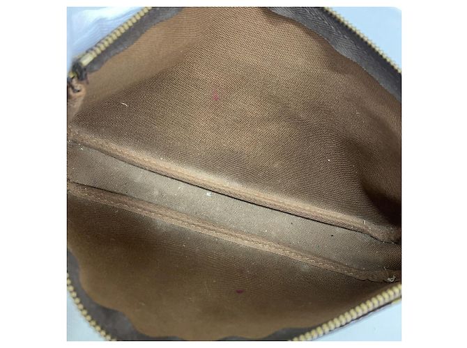 Borsa Pochette Accessoires Monogram Louis Vuitton Marrone - vista 4