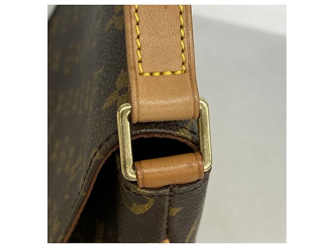 Borsa a tracolla Louis Vuitton Monogram Musette Tango con tracolla corta Marrone - vista 8