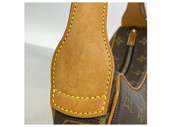 Borsa a tracolla Louis Vuitton Monogram Croissant MM Marrone - vista 8