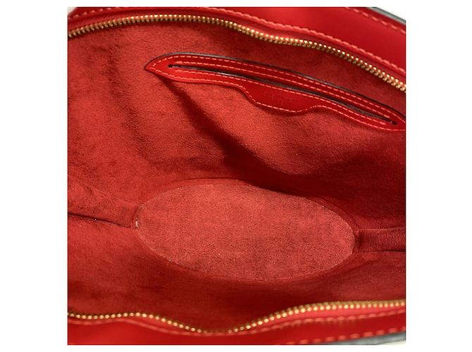 Borsa Louis Vuitton Epi Saint Jacques Rosso - vista 4