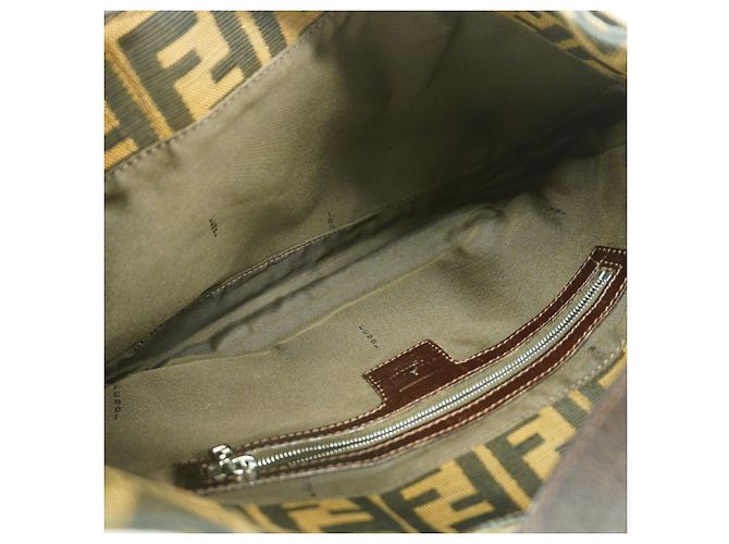 Borsa a tracolla Fendi Zucca in nylon e canvas Marrone - vista 4