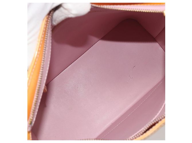 Louis Vuitton Houston Monogram Vernis Bege - vista 5