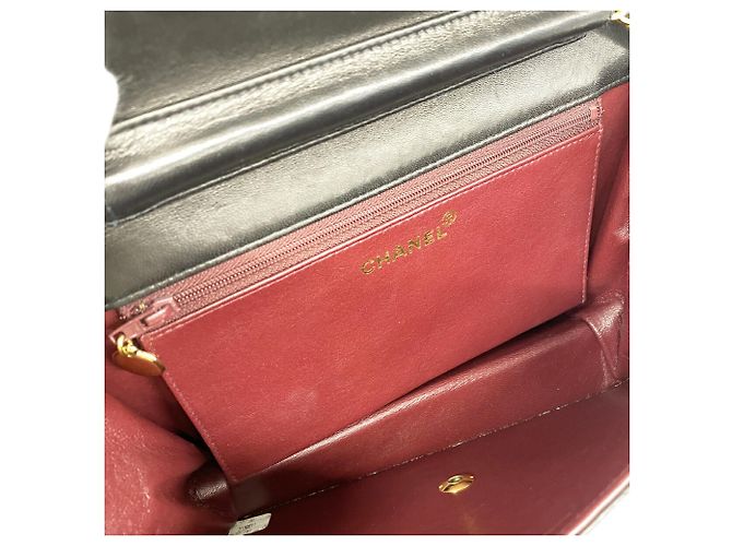 Borsa a tracolla Chanel Matelassé con catena Nero - vista 4