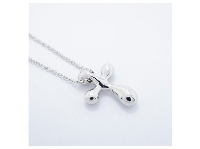 Collana Croce Small in Platino 950 Tiffany & Co. - vista 2