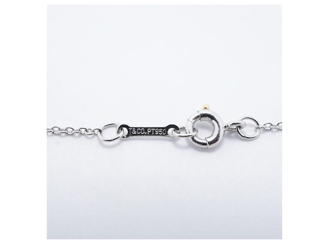 Collana Croce Small in Platino 950 Tiffany & Co. - vista 4