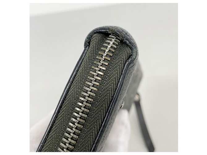 Louis Vuitton Monogram Empreinte Zippy Wallet - Ansicht 8