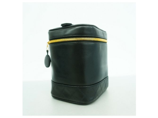 Borsa Vanity Chanel in pelle d'agnello nera Nero - vista 2