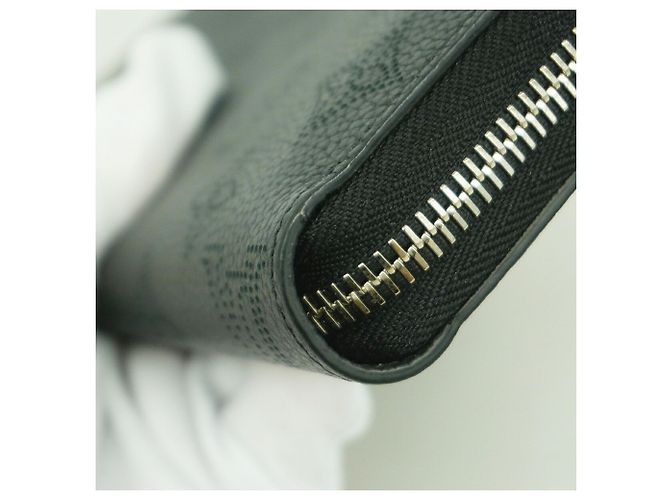 Cartera Zippy Louis Vuitton Mahina Negro - vista 5