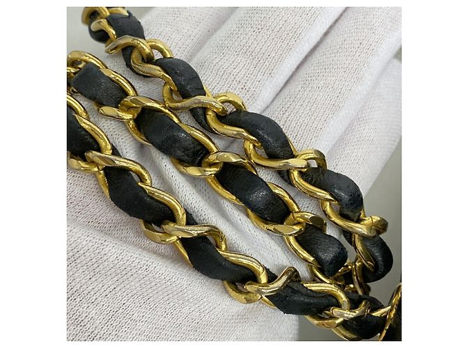Borsa a tracolla Chanel Matelassé con catena Nero - vista 6