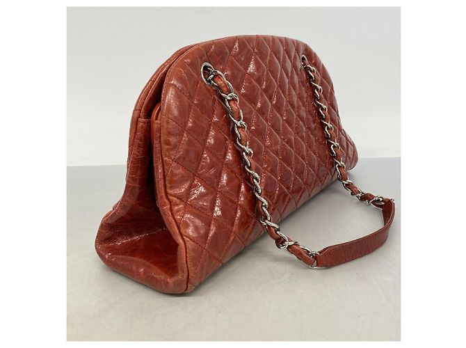 Borsa a tracolla Chanel Matelassé con catena Rosso - vista 2