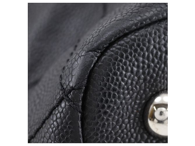 Borsa Tote Chanel in pelle di vitello martellata nera Nero - vista 4