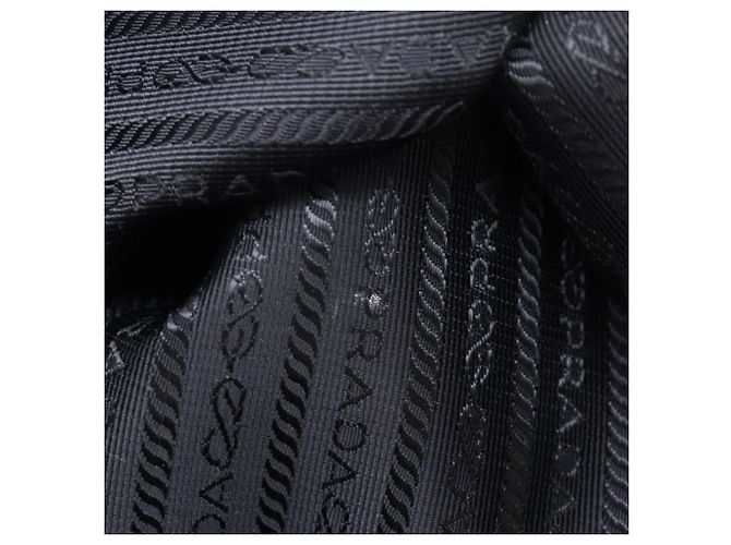 Prada Nylon Black 2-Way Shoulder Tote Bag Schwarz - Ansicht 7