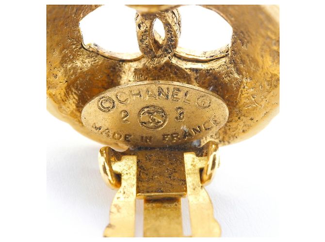 Timeless Orecchini a clip Chanel placcati oro D'oro - vista 4