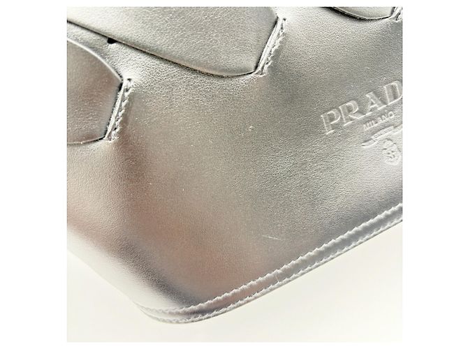Saco Tote Prada em couro preto - vista 10