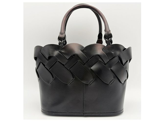 Saco Tote Prada em couro preto - vista 3