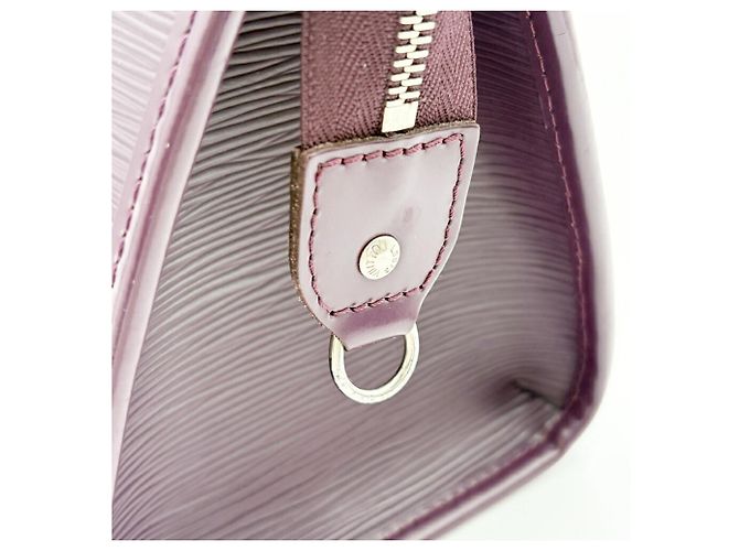 Borsa a tracolla Louis Vuitton in pelle Epi Porpora Viola scuro - vista 15