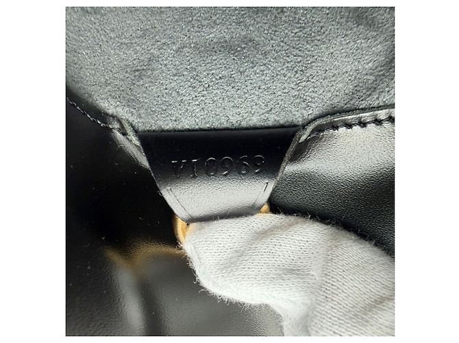 Borsa Noctamble in pelle Epi da donna Louis Vuitton Nero - vista 19