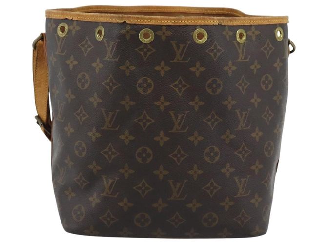 LOUIS VUITTON Monogram Petit Noe Shoulder Bag M42226 LV Auth 195085 Monogramma - vista 13