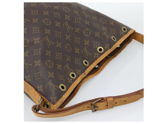 LOUIS VUITTON Monogram Petit Noe Shoulder Bag M42226 LV Auth 195085 Monogramma - vista 6