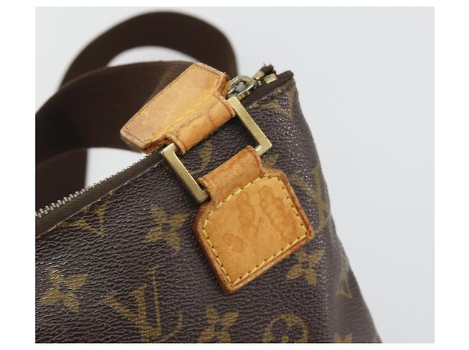LOUIS VUITTON Monogram Pochette Bosphore Shoulder Bag M40044 LV Auth 195778 Monogramma - vista 8