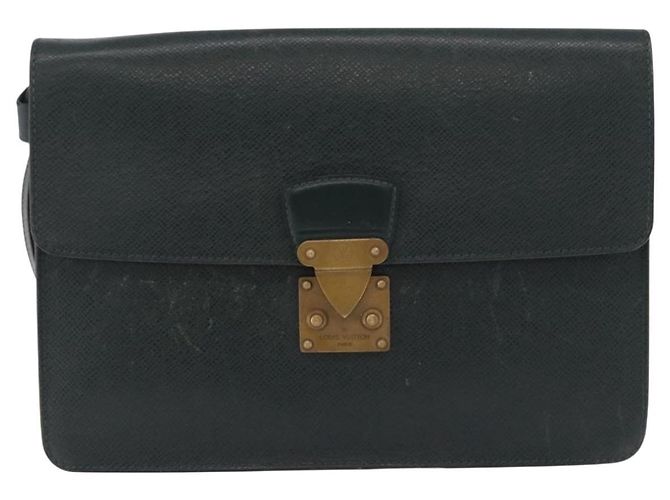 LOUIS VUITTON Pochette Kourad in Taiga Borsa Clutch Épicea M30194 LV Auth ka5641 - vista 13