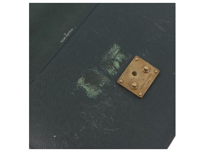 LOUIS VUITTON Pochette Kourad in Taiga Borsa Clutch Épicea M30194 LV Auth ka5641 - vista 8
