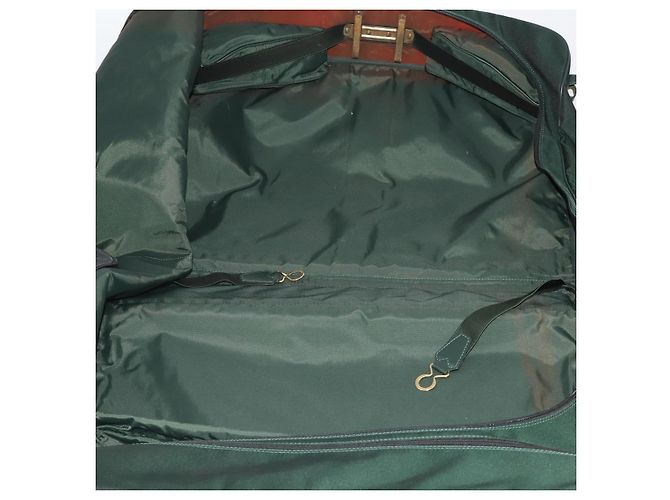 LOUIS VUITTON Taiga Portable Cinque Percha Funda de Prenda Épicea LV Auth bs36698 - vista 10