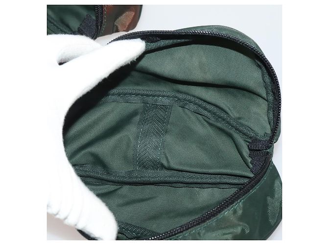 LOUIS VUITTON Taiga Portable Cinque Percha Funda de Prenda Épicea LV Auth bs36698 - vista 29