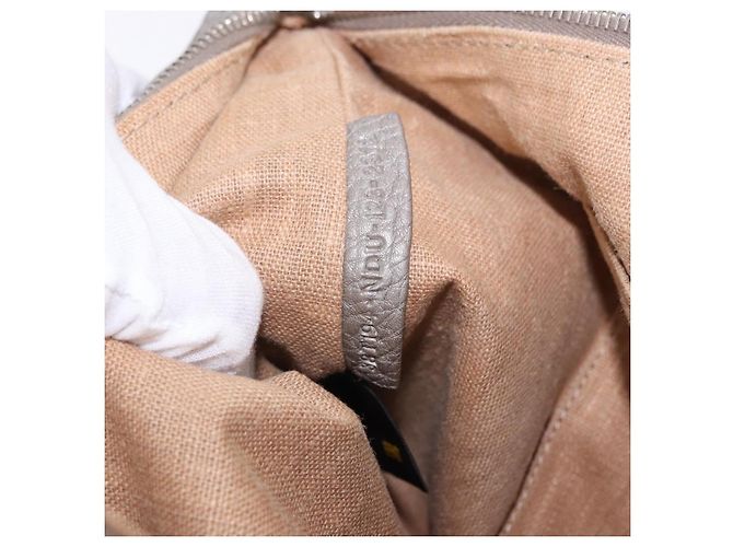 FENDI Celeria Schultertasche aus Leder Grau Silber authentisch 195653V Braun - Ansicht 11