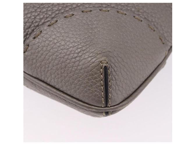 FENDI Celeria Schultertasche aus Leder Grau Silber authentisch 195653V Braun - Ansicht 14