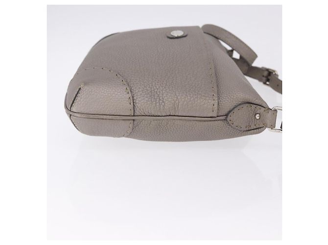 FENDI Celeria Schultertasche aus Leder Grau Silber authentisch 195653V Braun - Ansicht 3