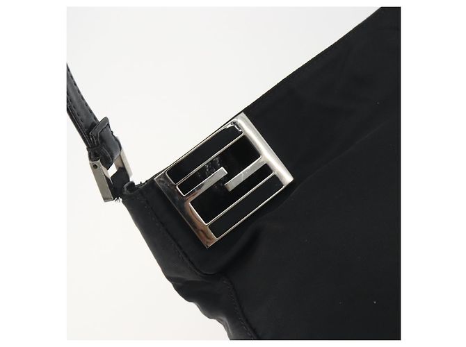 Borsa a tracolla FENDI Nylon Black Silver Auth 195365A Nero Argento - vista 17