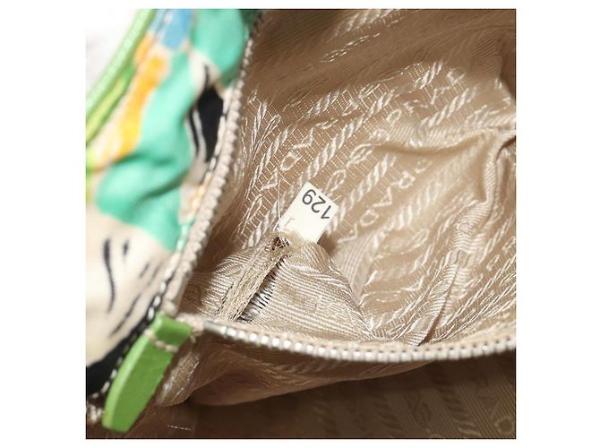 Borsa a mano PRADA Nylon Green Silver Auth 195238A Argento Verde - vista 12