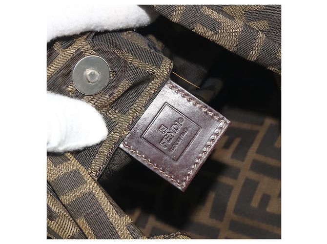 Bolso de hombro FENDI Zucca Canvas Brown Black Auth 195603 Castaño Negro - vista 18