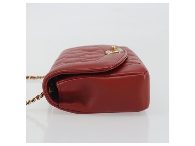 Borsa a tracolla CHANEL Matelassé in pelle d'agnello rossa con catena e CC dorato Auth 195253SM Rosso - vista 4