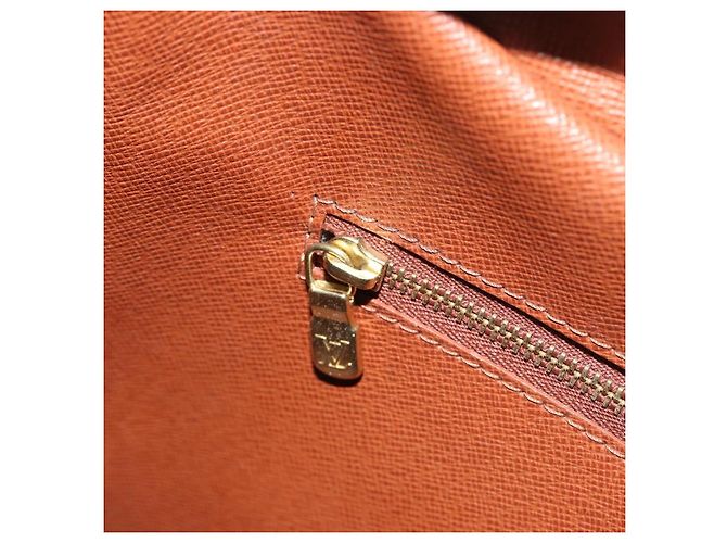 Borsa a tracolla LOUIS VUITTON Monogram Boulogne 30 M51265 LV Auth 194984A Monogramma - vista 20