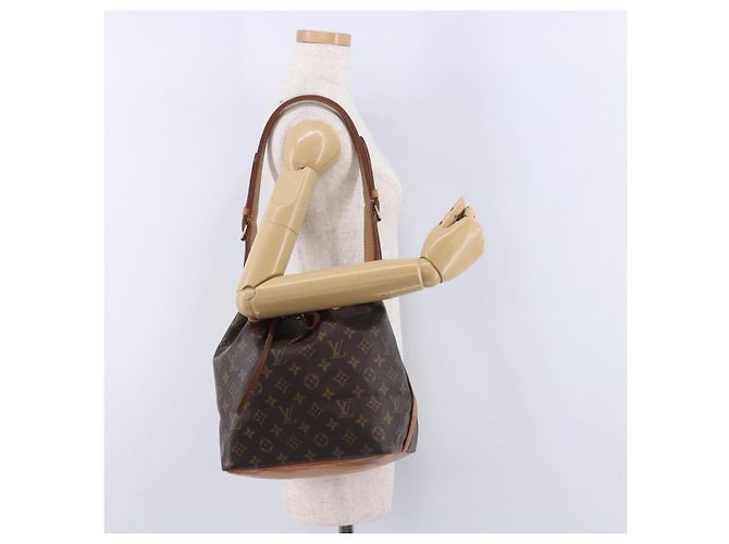Borsa a tracolla LOUIS VUITTON Monogram Petit Noe M42226 LV Auth ka5655 Monogramma - vista 20